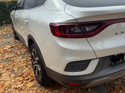 Gebraucht Renault Arkana 140 PS (102 kW) 2022 Weiß SUV