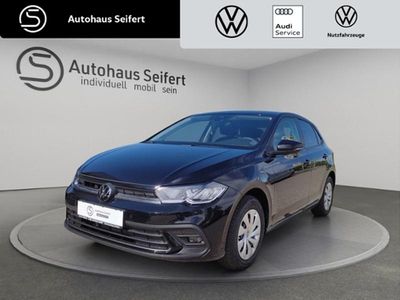 Gebraucht VW Polo Life 95 PS (69 kW) 2024 Deep black perleffekt (metallic) Kleinwagen