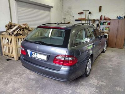 Mercedes E200