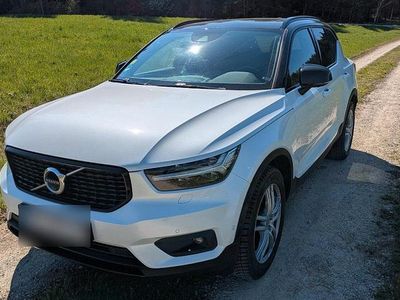 Usata Volvo XC40 R-Design 190 CV (139 kW) 2019 Bianco SUV