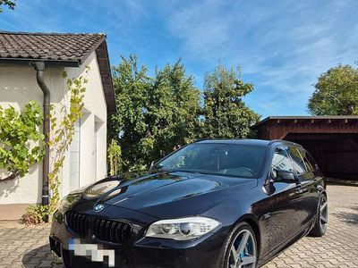 Gebraucht BMW 528 M Sport 258 PS (189 kW) 2011 Schwarz Kombi