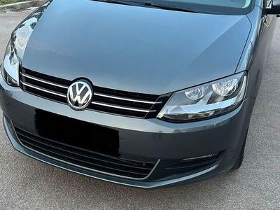 Gebraucht VW Sharan Comfortline 150 PS (110 kW) 2017 Silber Van / Kleinbus