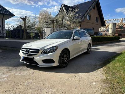 Usata Mercedes E350 252 CV (185 kW) 2014 Bianco Station wagon