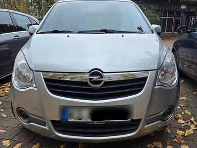 Opel Agila
