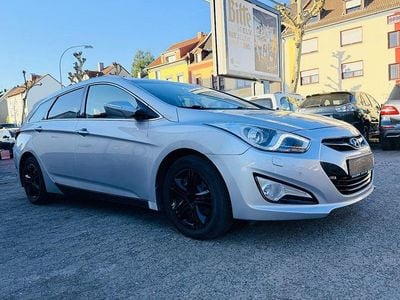Usata Hyundai i40 Style 136 CV (100 kW) 2013 Argento Berlina