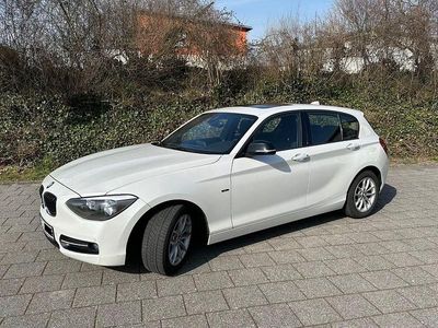 Gebraucht BMW 116 Sport Line 136 PS (100 kW) 2012 Weiß Kleinwagen