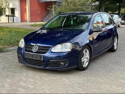 VW Golf V