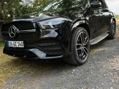 Gebraucht Mercedes GLE400 330 PS (242 kW) 2021 Schwarz SUV