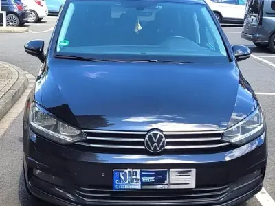 Gebraucht VW Touran Advance 150 PS (110 kW) 2020 Schwarz Van / Kleinbus