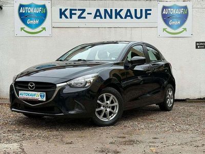 Schwarz Gebraucht 2016 Mazda 2 Center-Line Limousine | 7.990 € (Fairer Preis)