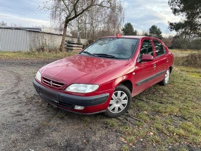 Rot Gebraucht 1999 Citroën Xsara Limousine | 990 € (Superpreis)