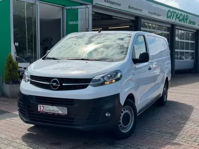 Gebraucht Opel Vivaro Edition 122 PS (89 kW) 2020 Jade weiss/arktis weiss Van / Kleinbus