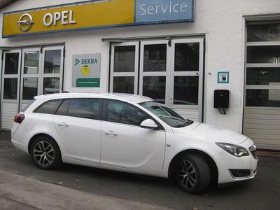 Gebraucht Opel Insignia Edition 140 PS (102 kW) 2017 Weiß Kombi
