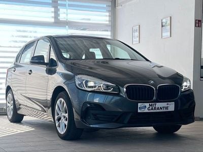 BMW 225