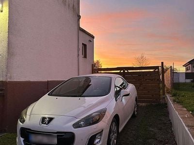 Gebraucht Peugeot 308 CC 163 PS (119 kW) 2011 Weiß Cabrio