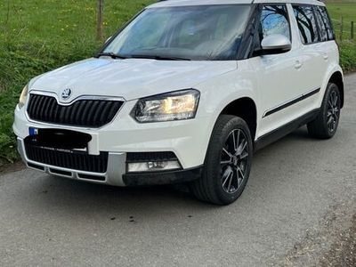 gebraucht Skoda Yeti 4x4 AHK