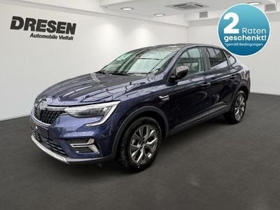 Blau Gebraucht 2024 Renault Arkana Evolution SUV | 25.990 € (Guter Preis)