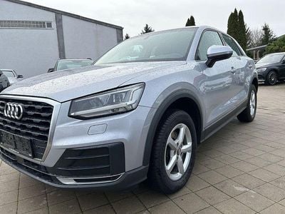 Usata Audi Q2 Basis 150 CV (110 kW) 2017 Argento SUV