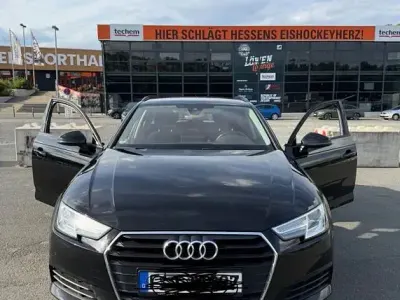Gebraucht Audi A4 150 PS (110 kW) 2018 Schwarz Kombi