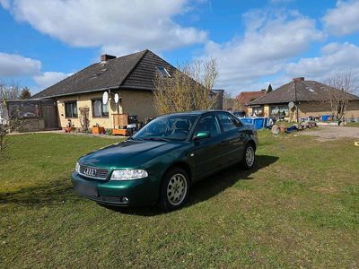 Gebraucht Audi A4 101 PS (74 kW) 2000 Grün Limousine