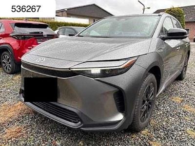 Gebraucht Toyota bZ4X 150 kW (204 PS) 2023 Precious metal (metallic) SUV