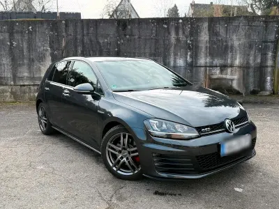 Gebraucht VW Golf VII Sport 184 PS (135 kW) 2016 Grau Limousine