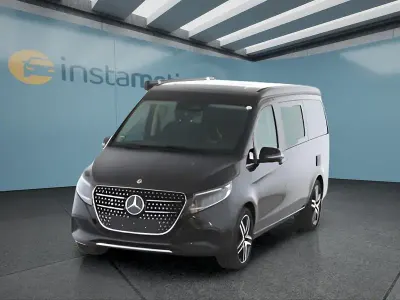 Gebraucht Mercedes V300 237 PS (174 kW) 2024 Schwarz Van / Kleinbus