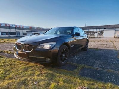 BMW 730