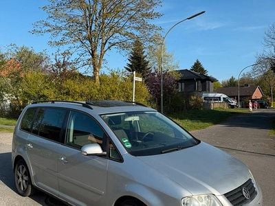 Usata VW Touran 140 CV (102 kW) 2004 Argento Monovolume