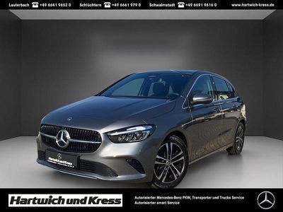 Gebraucht Mercedes B200 Advanced 150 PS (110 kW) 2025 Mountaingrau  met. Van / Kleinbus