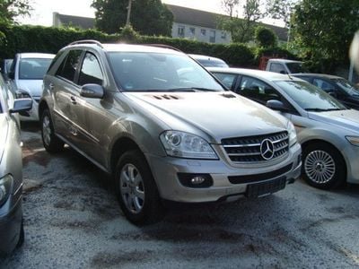 Mercedes ML320