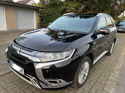 Mitsubishi Outlander P-HEV