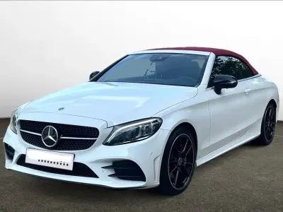 Gebraucht Mercedes C300 AMG 258 PS (189 kW) 2022 Weiß Cabrio