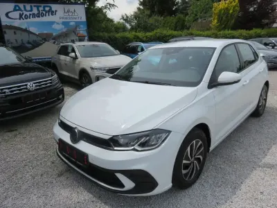 Gebraucht VW Polo IQ Drive 95 PS (69 kW) 2022 Weiß Kleinwagen