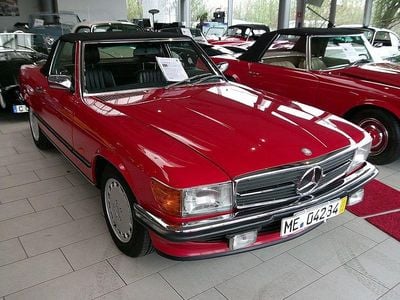 Usata Mercedes SL300 179 CV (131 kW) 1988 Rosso Cabrio