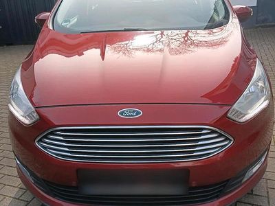 Gebraucht Ford Grand C-Max 120 PS (88 kW) 2016 Rot Van / Kleinbus