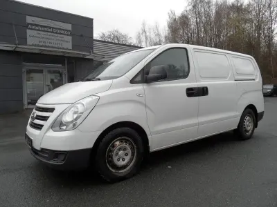Second-hand Hyundai H-1 116 CP (85 kW) 2015 Alb Monovolum