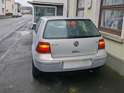 VW Golf IV