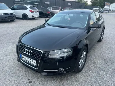 Gebraucht Audi A3 Attraction 105 PS (77 kW) 2011 Schwarz Kleinwagen