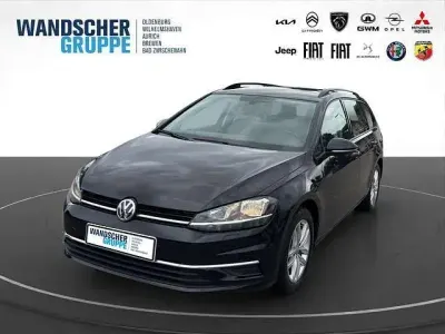 Gebraucht VW Golf VII Comfortline 110 PS (80 kW) 2017 Schwarzandere Kombi