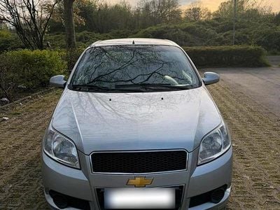 Gebraucht Chevrolet Aveo 84 PS (61 kW) 2009 Silber Kleinwagen