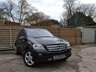 Gebraucht Mercedes ML320 224 PS (164 kW) 2007 Schwarz SUV