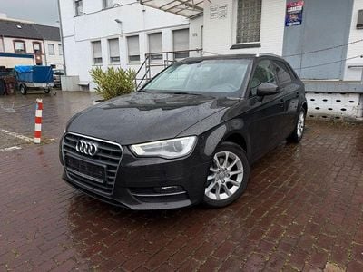 Second-hand Audi A3 Sport 125 CP (91 kW) 2015 Maro Berlinǎ