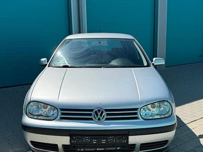 VW Golf IV