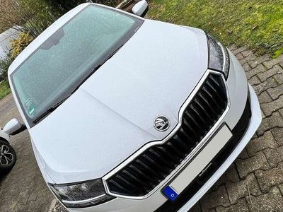 gebraucht Skoda Fabia Fabia1.0 TSI Drive 125