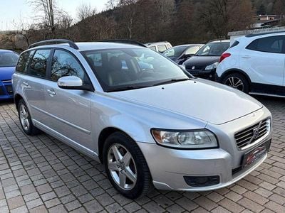 Gebraucht Volvo V50 Momentum 230 PS (169 kW) 2008 Silber Kombi