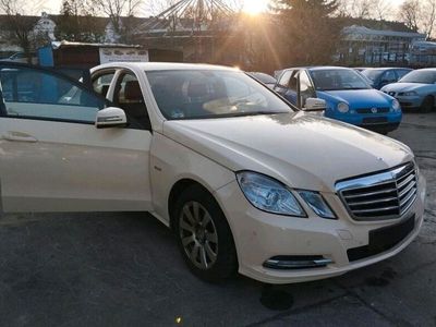 gebraucht Mercedes E200 cdi