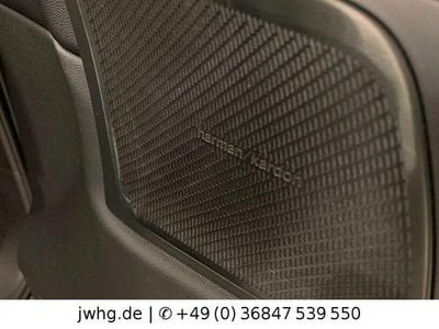 Gebraucht Volvo XC60 R-Design 235 PS (172 kW) 2020 Schwarz SUV