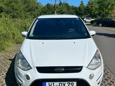 Gebraucht Ford S-MAX Titanium 200 PS (147 kW) 2011 Weiß Van / Kleinbus
