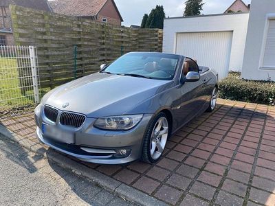 Gebraucht BMW 330 M Sport 245 PS (180 kW) 2019 Grau Cabrio